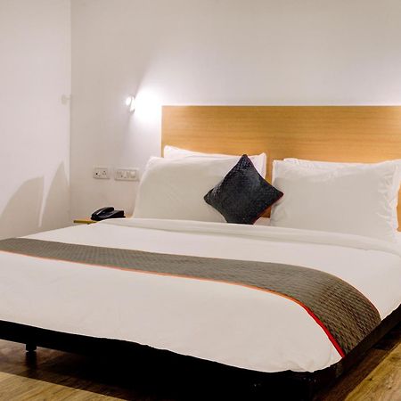 Hotel Qubic Near Igi Delhi Airport New Delhi Buitenkant foto