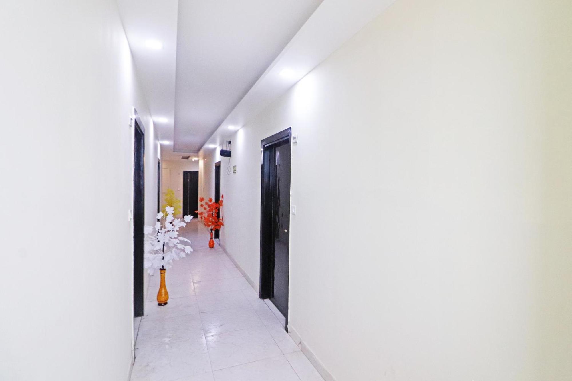 Hotel Qubic Near Igi Delhi Airport New Delhi Buitenkant foto