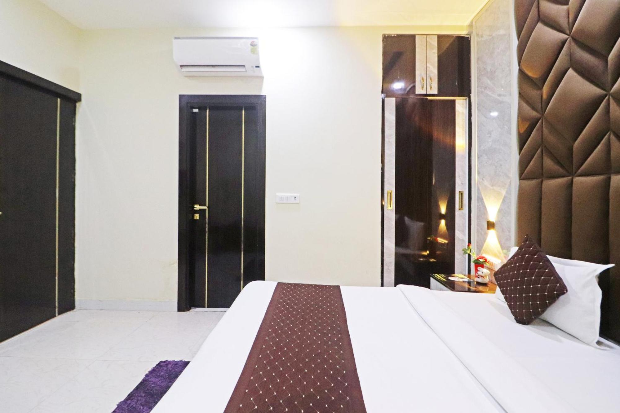 Hotel Qubic Near Igi Delhi Airport New Delhi Buitenkant foto