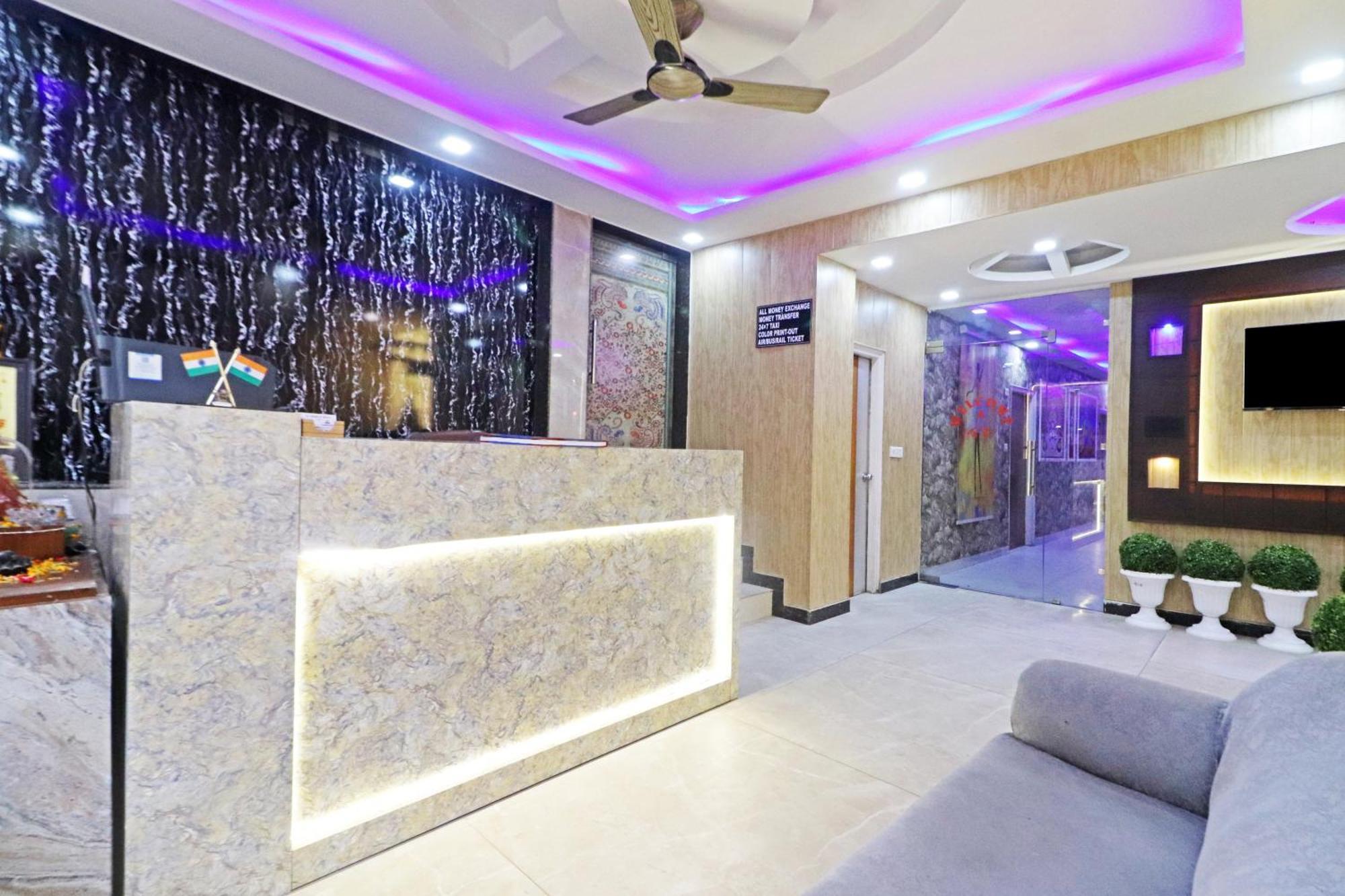 Hotel Qubic Near Igi Delhi Airport New Delhi Buitenkant foto